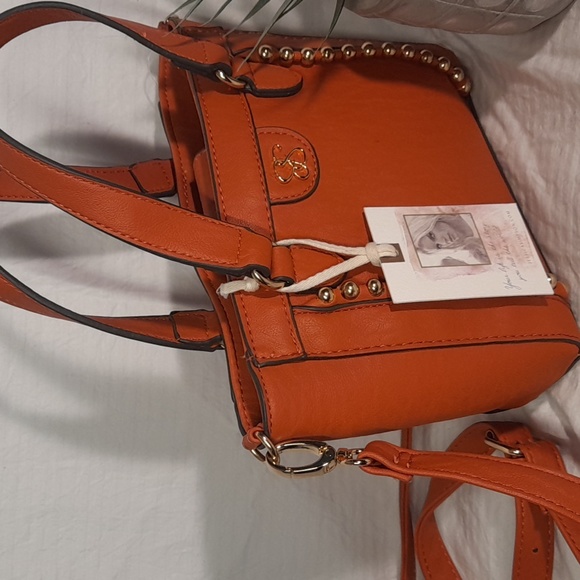 [ NEVER USED ] JESSICA SIMPSON SMAL PURSE WITH STRAP . - Picture 4 of 4